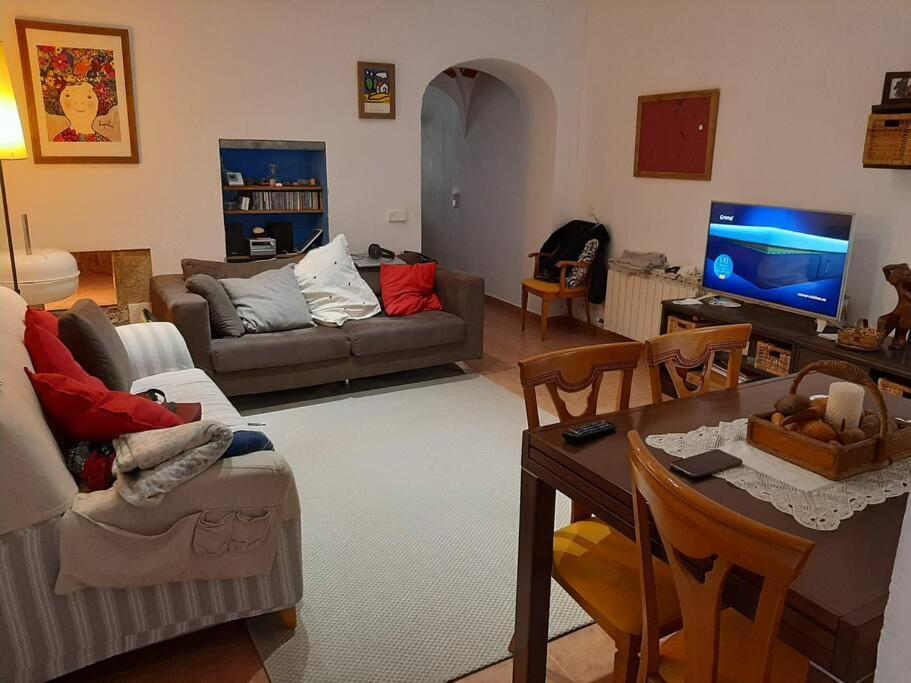 Preciosa Casa De 2 Pisos A 50 Metros De La Playa Villa Canet De Mar Dış mekan fotoğraf