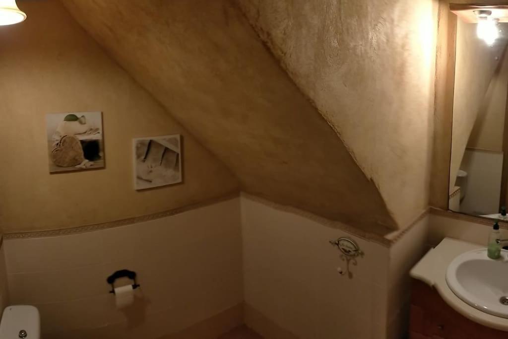 Preciosa Casa De 2 Pisos A 50 Metros De La Playa Villa Canet De Mar Dış mekan fotoğraf